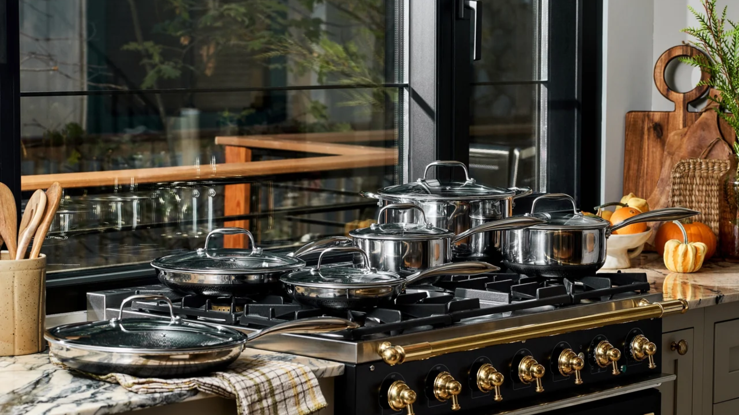 HexClad Review: Durable, Metal-Safe Hybrid Pans With Excellent Support — Use Fat and Moderate Heat