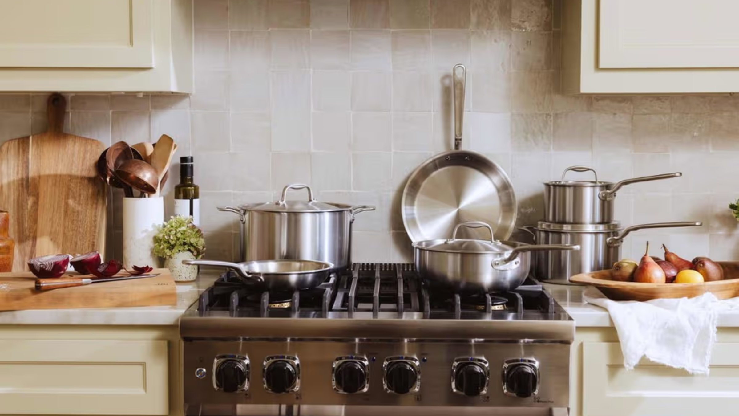 Made In Cookware Review: Restaurant-Grade Stainless and Carbon Steel at Direct Prices — Skip the Nonstick