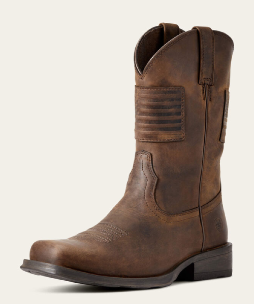 Fashion Cowboy Boots With Narrow Toes — product photograph