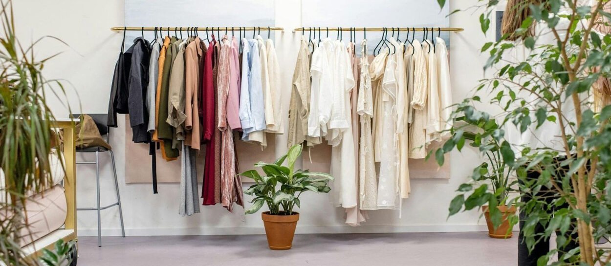 The Ultimate Guide to Building a Capsule Wardrobe